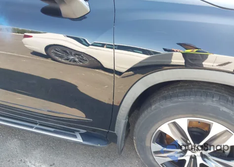 2021 Toyota Highlander Xle z USA, uszkodzony, nr VIN 5TDGZRBH1MS102373